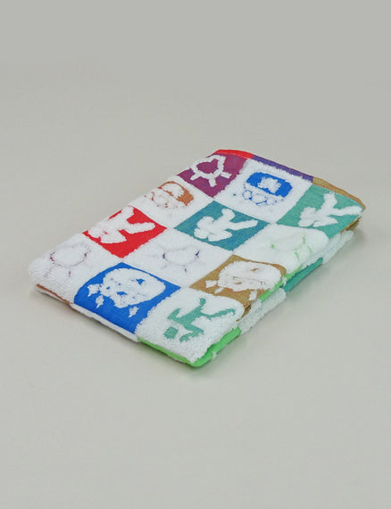 Gacchiri Monday Face Towel