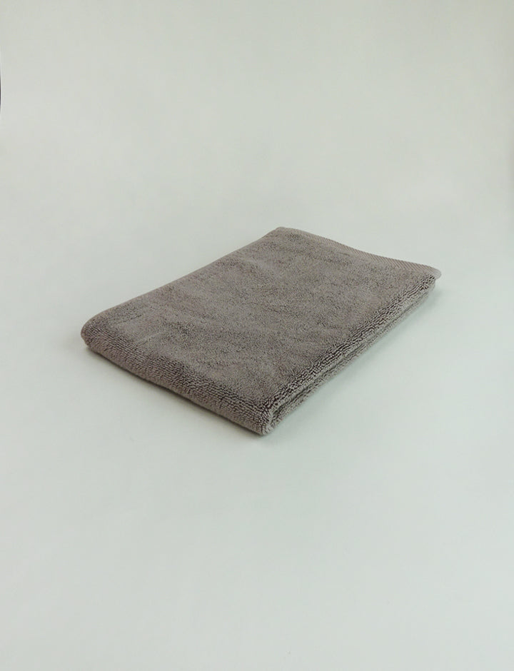 Modern Resort Bath Mat