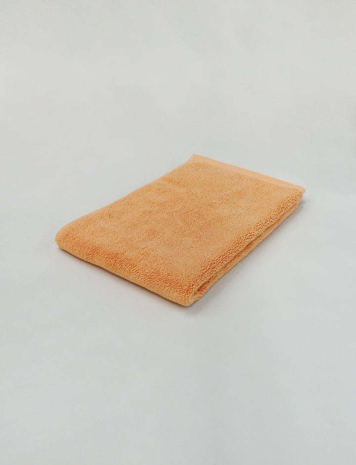 Modern Resort Bath Mat