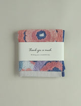 Moni hankie with paper band