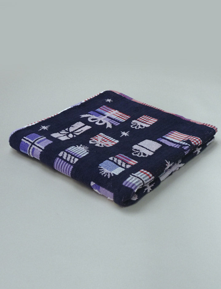 Glad bath towel