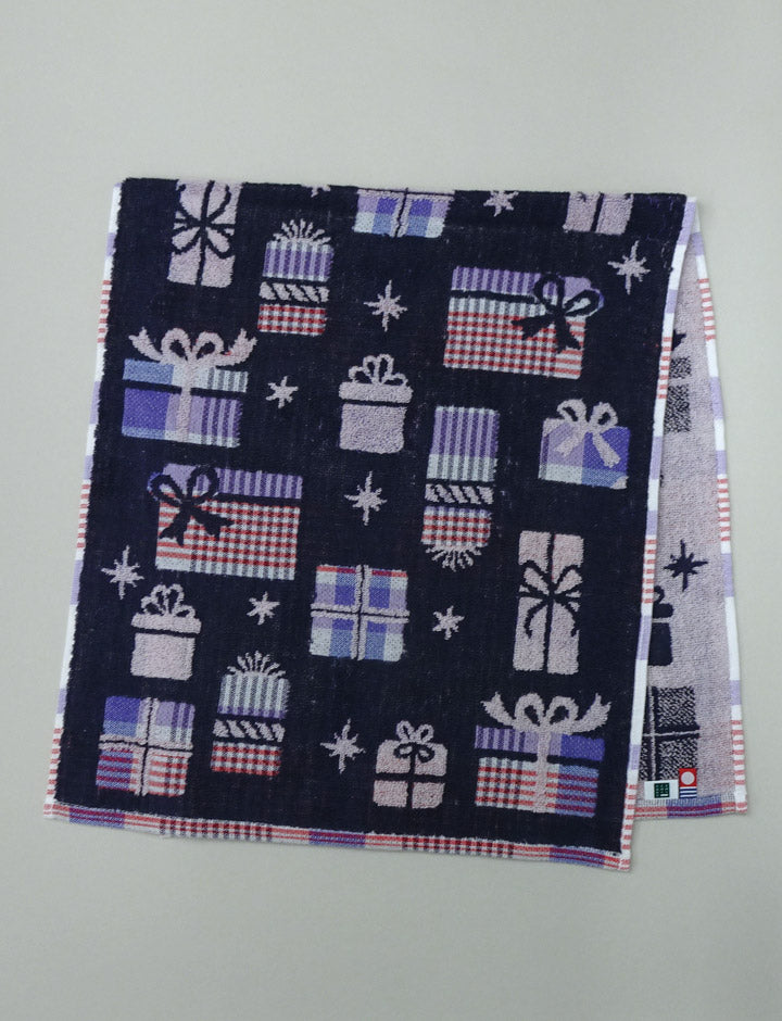 Glad face towel