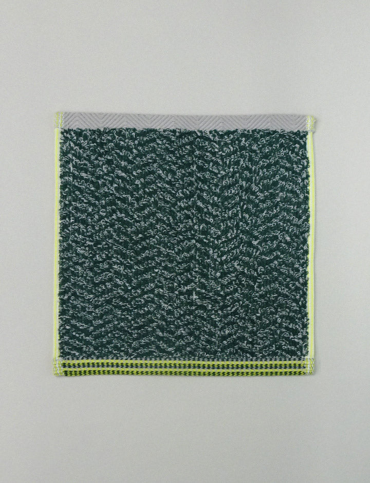 Bonny handkerchief with paper band