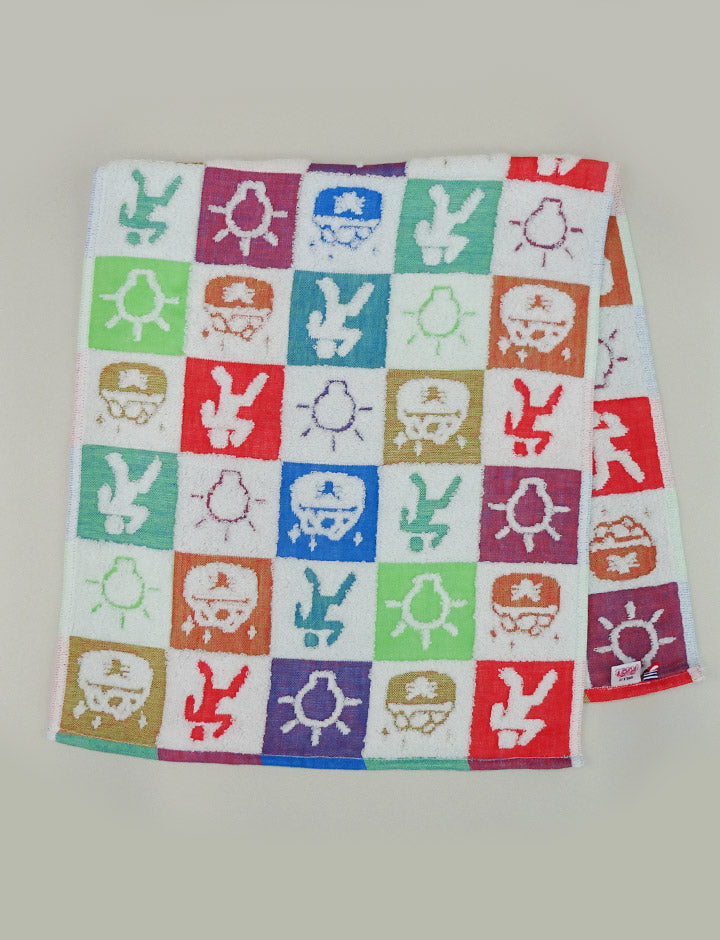 Gacchiri Monday Face Towel