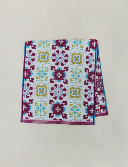 Majolica Face Towel