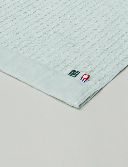 Villa Suite bath towel