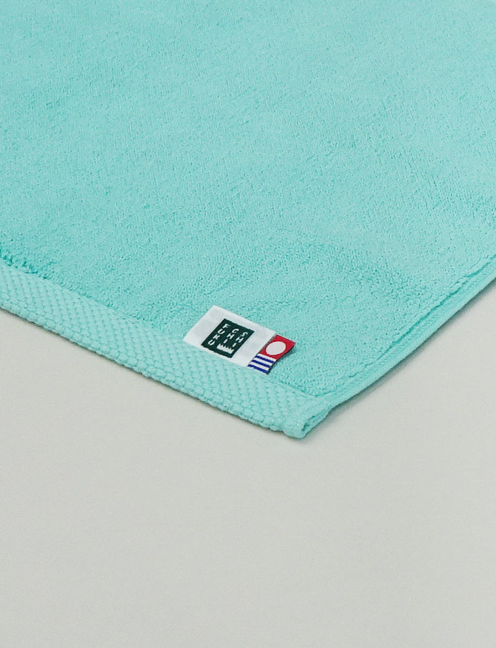 Modern Resort Bath Mat
