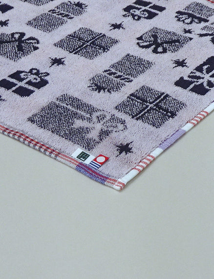 Glad face towel