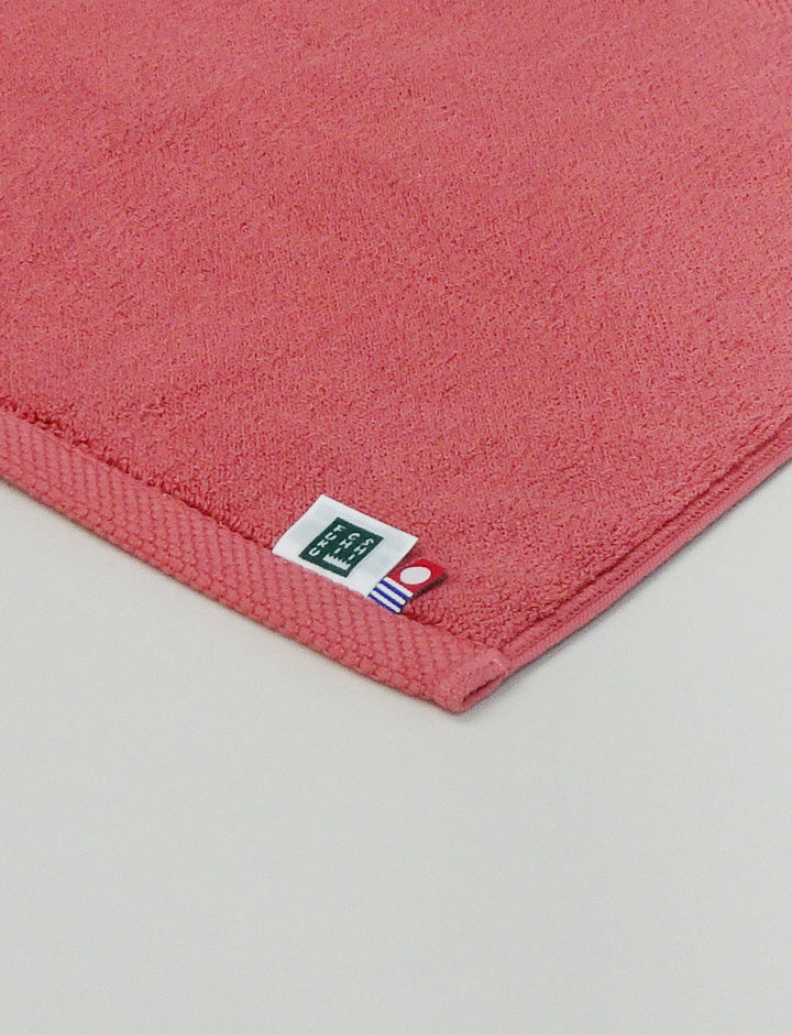 Modern Resort Bath Mat