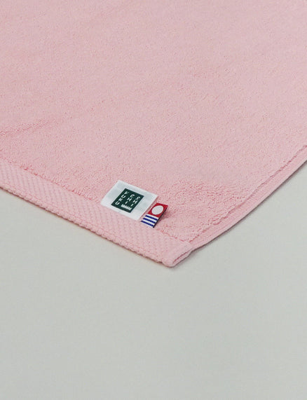 Modern Resort Bath Mat