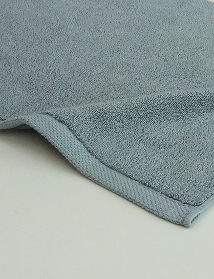 Modern Resort Bath Mat