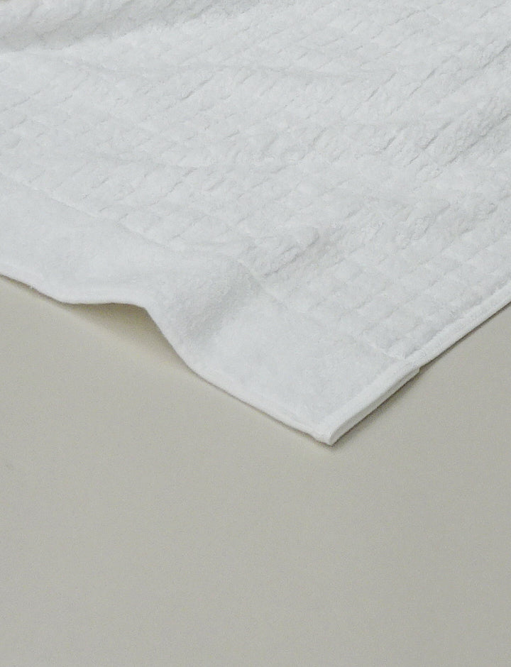 Villa Suite bath towel