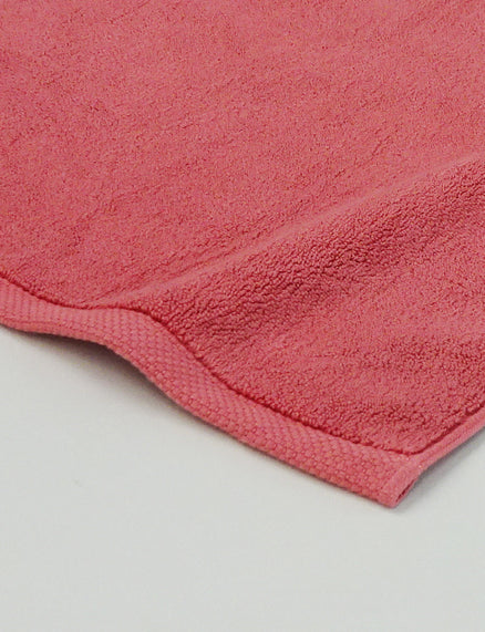 Modern Resort Bath Mat