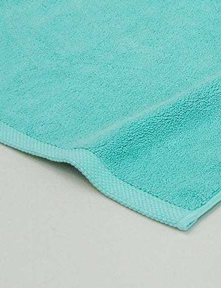Modern Resort Bath Mat