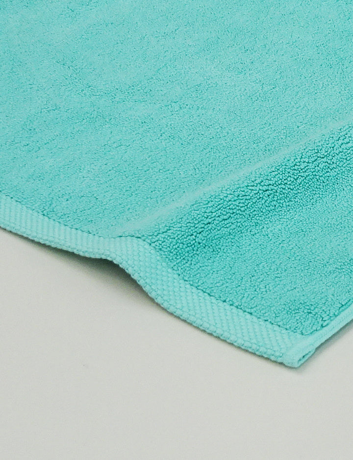 Modern Resort Bath Mat