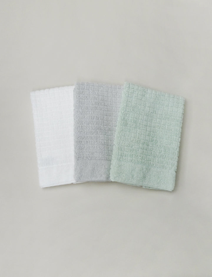 VILLA SUITE Face Towel